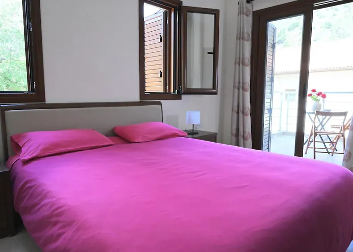 Kakopetria\'S Holiday House
